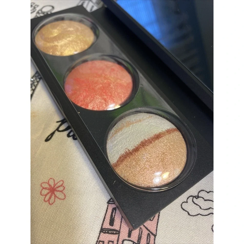 SMASHBOX Cosmic Celebration Planetary Cheek Palette Highlighters Blush Set NIB